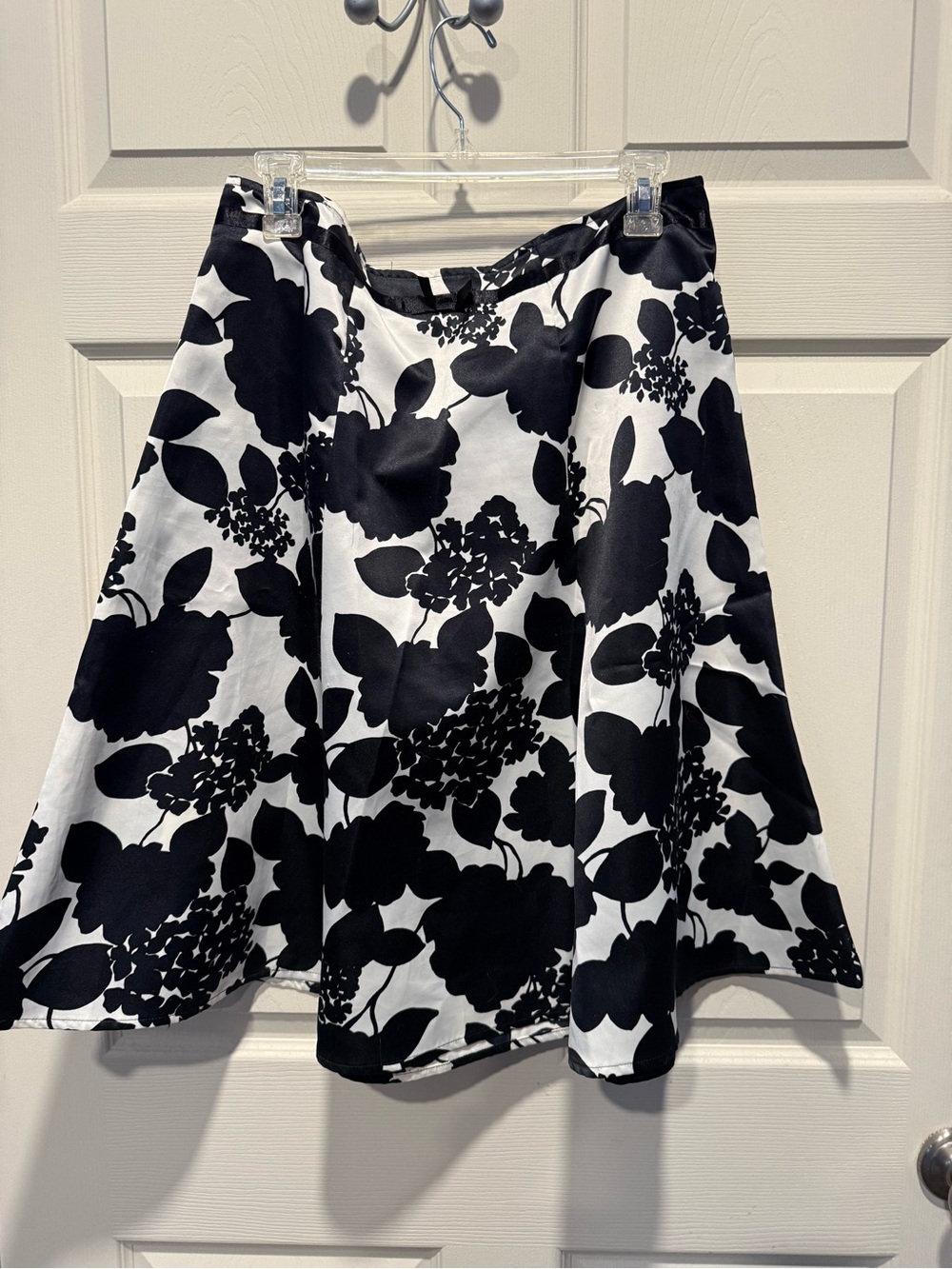 Notations Black and White Floral A-Line Skirt with Wide Flare
